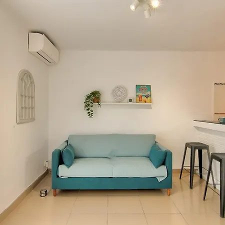 Atic Els Pins Apartment *